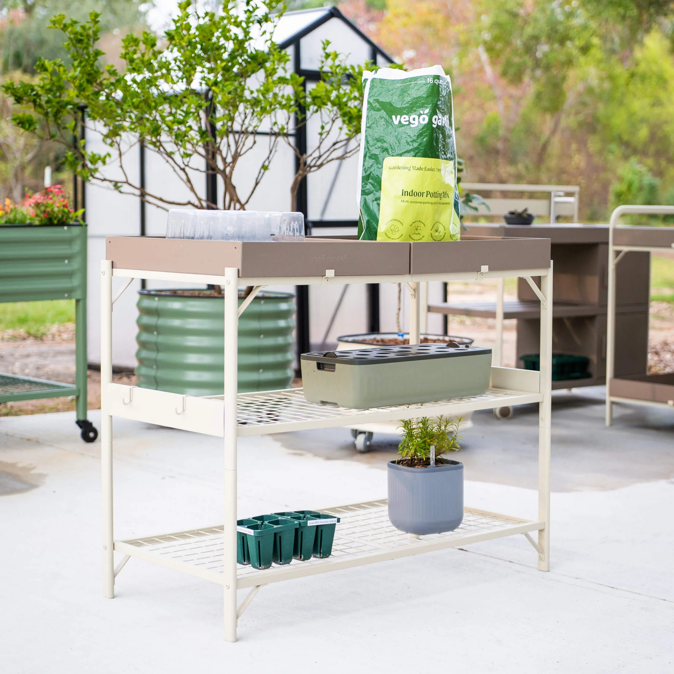 Potting Table - Image 19