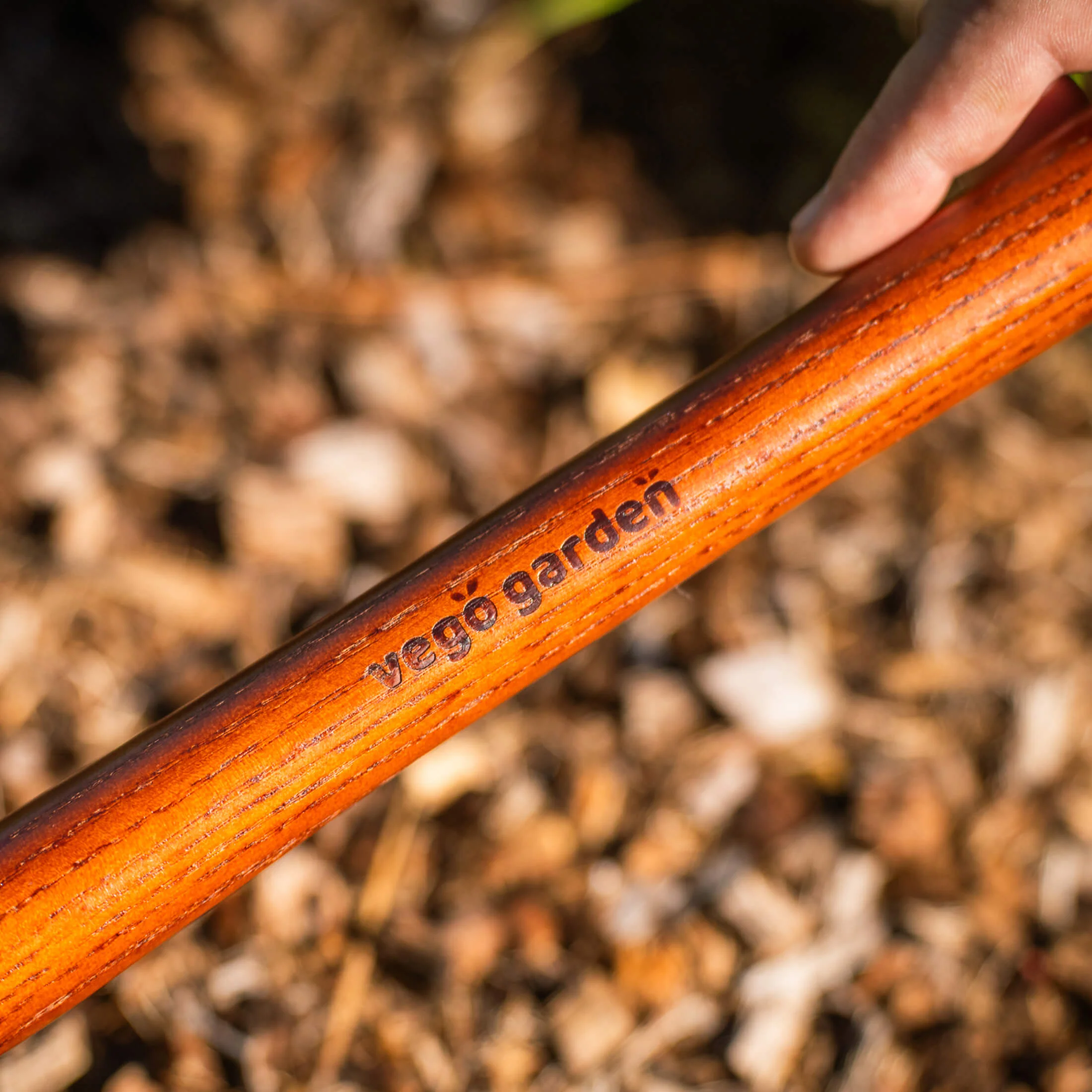 Heritage Garden Bed Trowel - Image 7